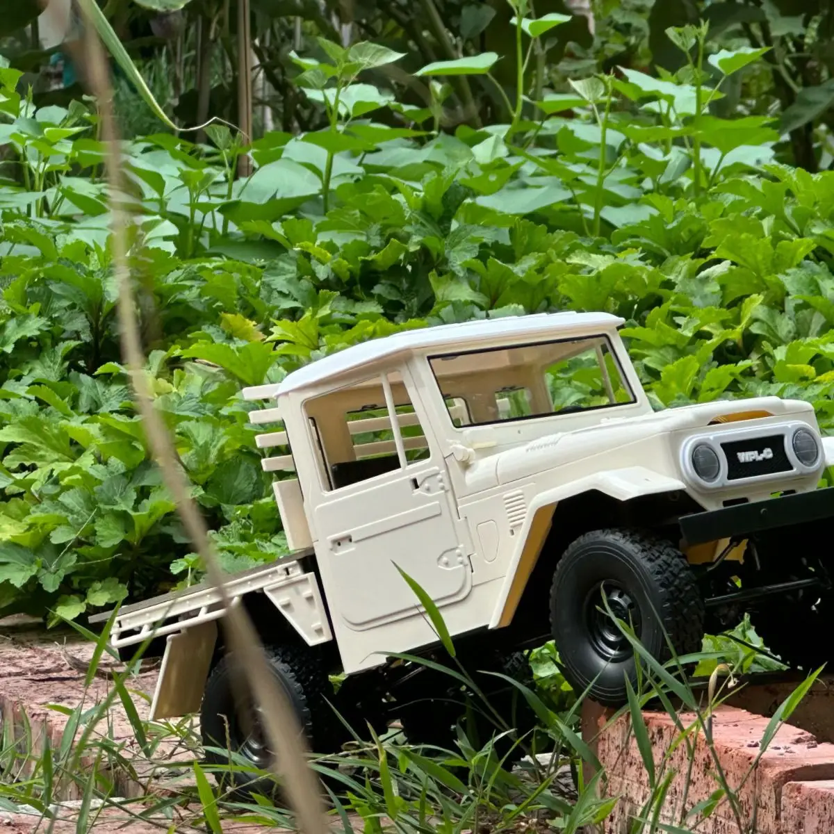WPL C-44 RC Car 1/16 Full Scale 2.4G Remote Control C44 Desert Off Road Vehicle Rear Bucket Remote Control Car Toy Boy Gift - Image 5