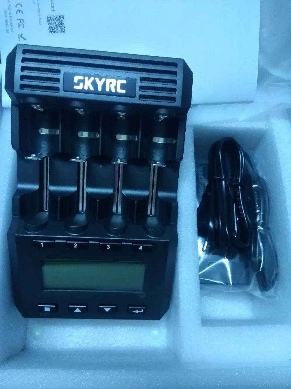 SKYRC MC3000 Bluetooth Cylindrical Battery Charger With Headset By Phone For Ni-MH Nickel-Nickel-Zinc Battery - Image 2